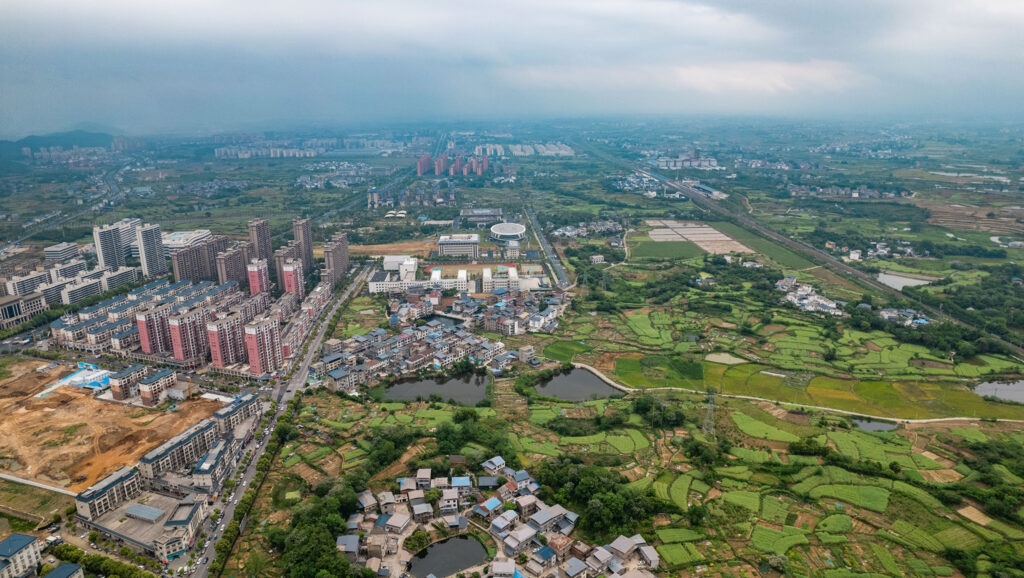 Aerial photo of CBD and suburbs to represent stakeholders over a large geographical area.